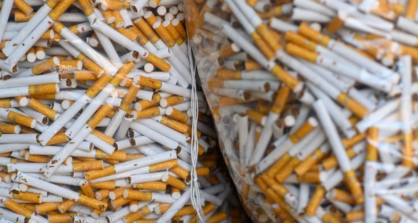 Рада запретила продавать в duty-free сигареты украинского производства
