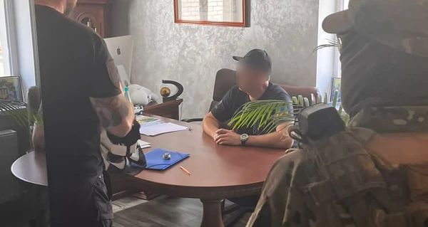 Депутата Кропивницкого горсовета Терзова арестовали, он говорит, что не рэкетир