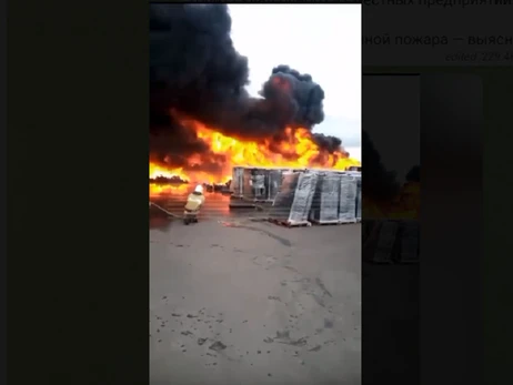 Под Москвой вспыхнул масштабный пожар на складах