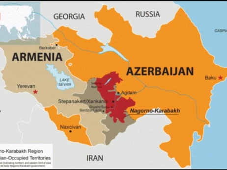 В интересах Кремля. Экс-прокурор гаагского суда поддерживает сепаратизм в Карабахе