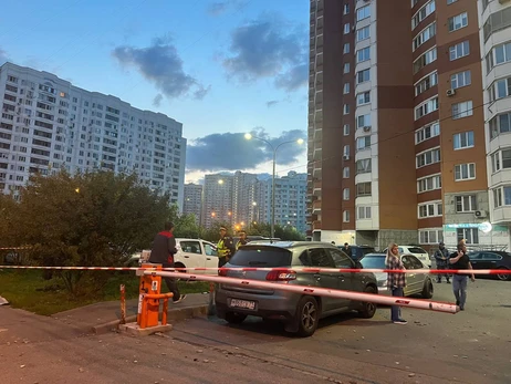 Под Москвой ночью сбили два беспилотника, поврежден 25-этажный дом