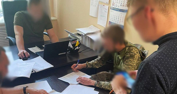 В Днепре командир части похитил квадрокоптеры и радиостанции на полмиллиона гривен