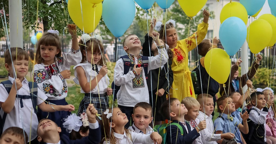 240 тисяч школярів Києва будуть навчатись офлайн