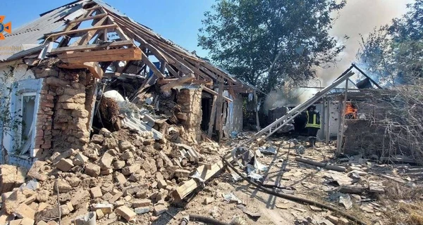 РФ обстреляла 9 областей, ночной атаке подверглись Никополь и Сумщина 