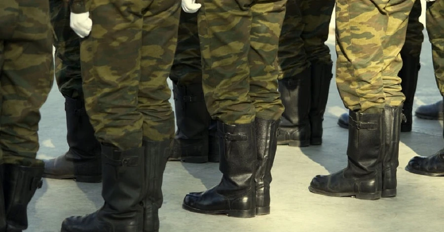 Троє російських військових, які торік на окупованій Харківщині зґвалтували дівчину, підуть під суд