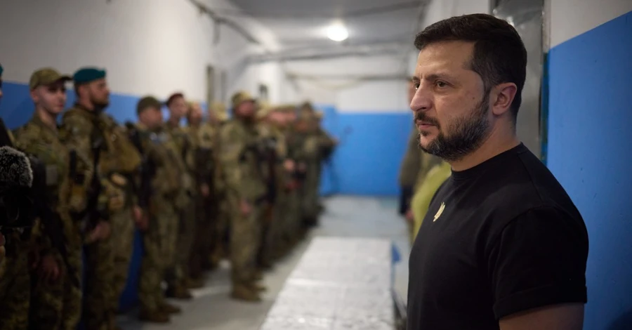Зеленський відвідав бойові бригади у Донецькій області