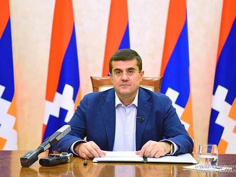 У Карабахського анклаву - новий “президент”, якого повністю контролює попередник