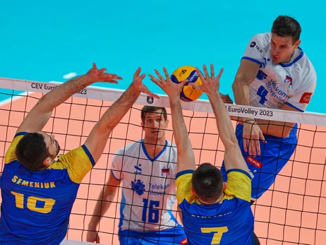 Чоловіча збірна України програла Словенії у чвертьфіналі Євро-2023 з волейболу