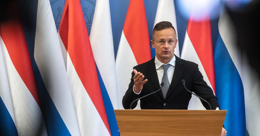 Украина попросила Брюссель потребовать от Венгрии объяснений слов Сийярто о ЕС
