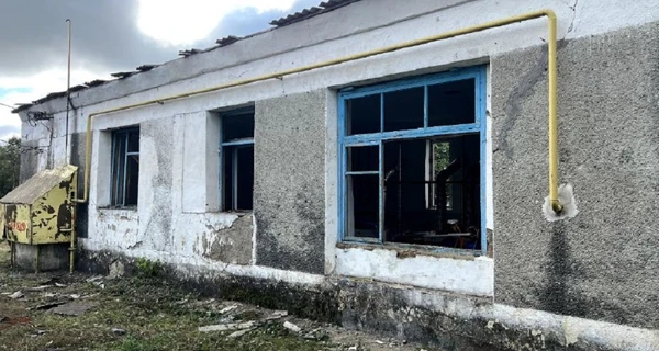 Повреждены 12 домов и школа: последствия утренней атаки 