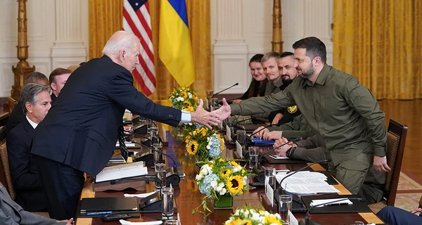 Зеленський: Україна отримає новий пакет військової допомоги та разом зі США буде виробляти зброю