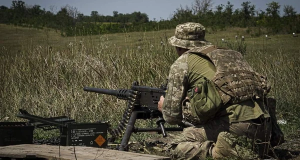 На Марьинском направлении РФ безуспешно пытается вытеснить ВСУ с занимаемых позиций