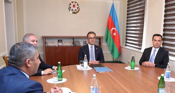 Делегация Азербайджана впервые встретилась с армянами Нагорного Карабаха