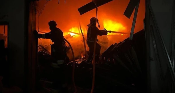У Кременчуку розібрали завали після ракетної атаки - одна людина загинула, 31 постраждала
