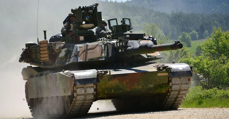Зеленський підтвердив, що Україна отримала перші танки Abrams