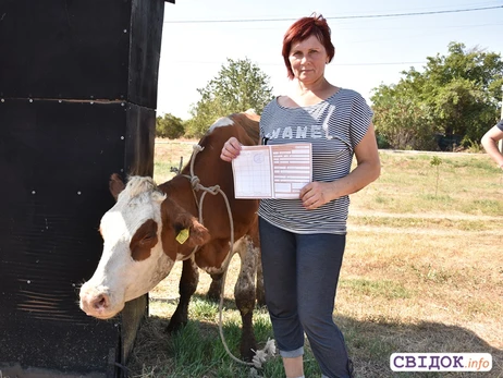 Жители Николаевщины получили гуманитарную помощь в виде коров