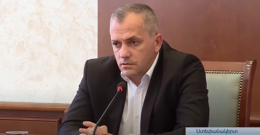 Президент непризнанной республики в Нагорном Карабахе подписал указ о прекращении ее существования