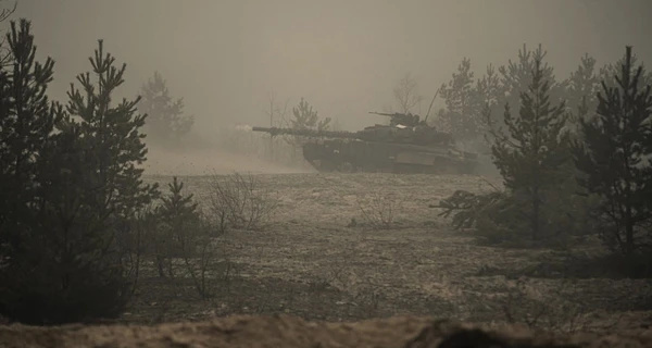 За прошедшие сутки россияне нанесли 99 авиаударов по Украине