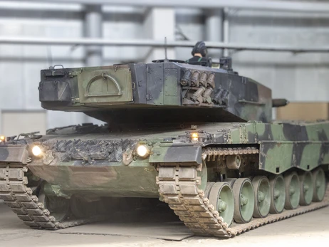 Польша передала Украине партию отремонтированных танков Leopard-2