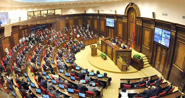 Армения ратифицировала Римский устав несмотря на угрозы России