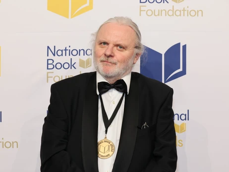 Нобелевскую премию по литературе в третий раз получил норвежский писатель