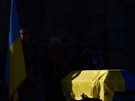 В Украину вернули тела еще 64 погибших военных