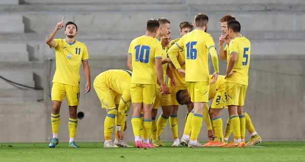 Украина на последних минутах обыграла Англию в квалификации на молодежное Евро-2025