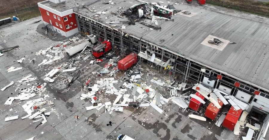 Специалисты идентифицировали тела пятерых погибших после удара по терминалу 