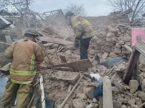 В Бериславе из-под завалов дома достали тело мужчины