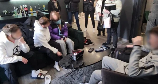 После скандала со свадьбой прокуратура рассказала о ходе дела фигурантов 