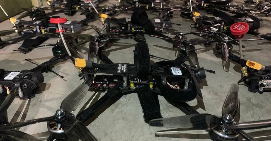 Военные на фронте получат более 1500 украинских FPV-дронов