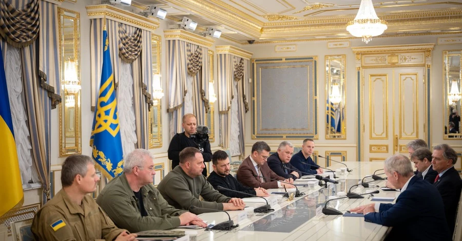 Зеленский встретился с конгрессменами США - обсуждали военную помощь Киеву