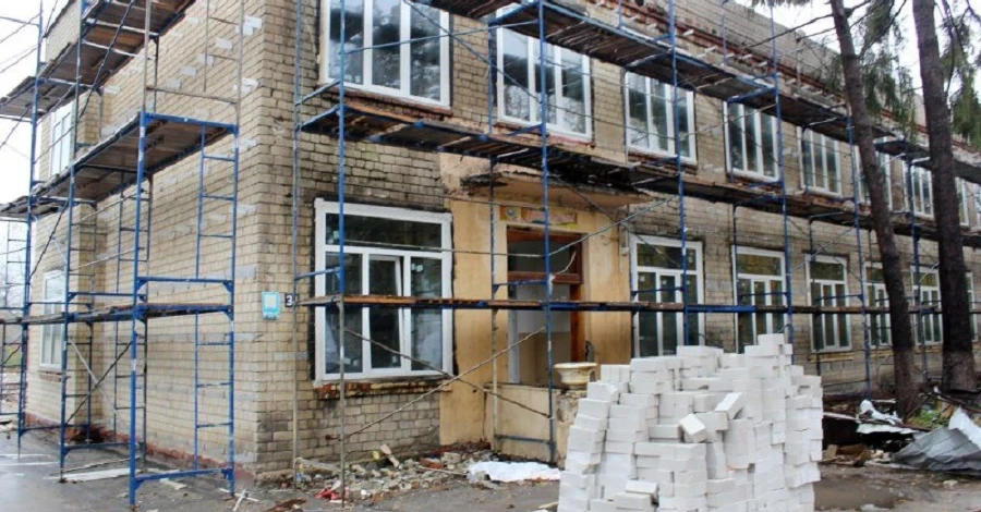 Зеленский подписал закон о компенсациях тем, кто отремонтировал разрушенное жилье за ​​собственные средства