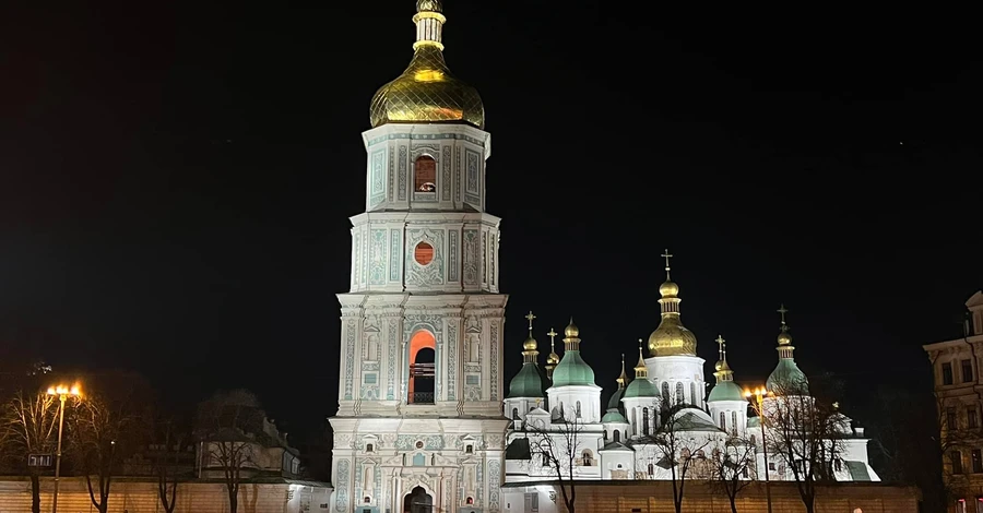 На реставрацию кровли и обновление золотых куполов «Софии Киевской» потратят 80 миллионов гривен