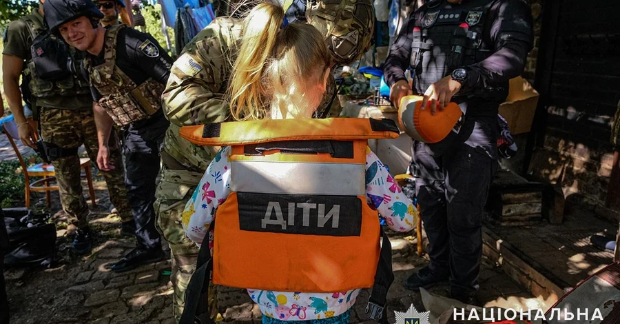 Влада оголосила примусову евакуацію дітей у 66 населених пунктах Харківської області  