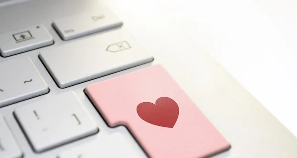 Полиция предупреждает о мошеннических схемах при онлайн-знакомствах