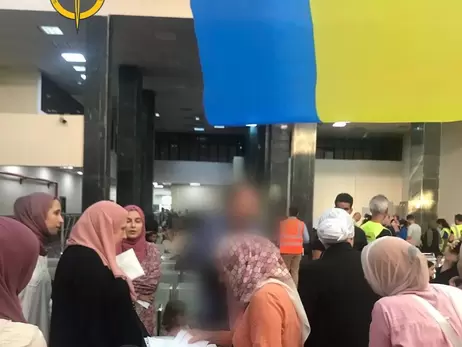 Україна отримала дозволи на виїзд із Сектора Гази ще для 228 громадян 