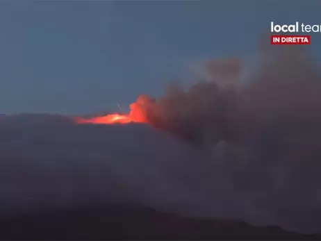 На Сицилії сталось виверження найвищого діючого вулкану в Європі 