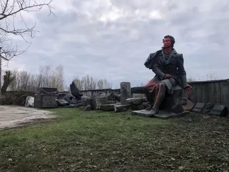 Скульптор показав, де зберігається демонтований із Шулявки пам'ятник Пушкіну
