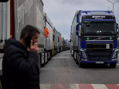 Україна відхилила вимогу польських перевізників на переговорах - блокування кордону продовжиться