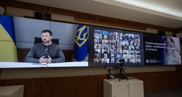 Зеленский пообщался с Мазур, Мосейчук, Панютой и другими ведущими телемарафона