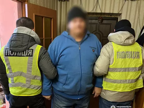 Поліція знайшла злочинців, які вирвали з рук киянина сумку з 2 мільйонами гривень
