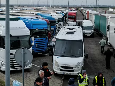 Польские перевозчики усилят блокаду — возле пункта пропуска «Шегини» будет продолжаться круглосуточно