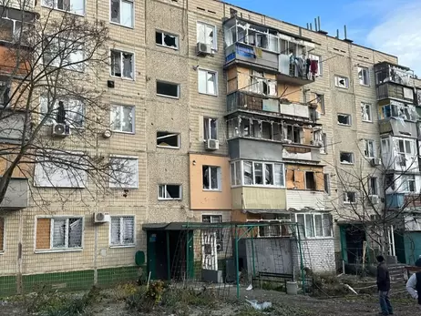 Росіяни з важкої артилерії обстріляли Нікопольський район, одна людина отримала поранення