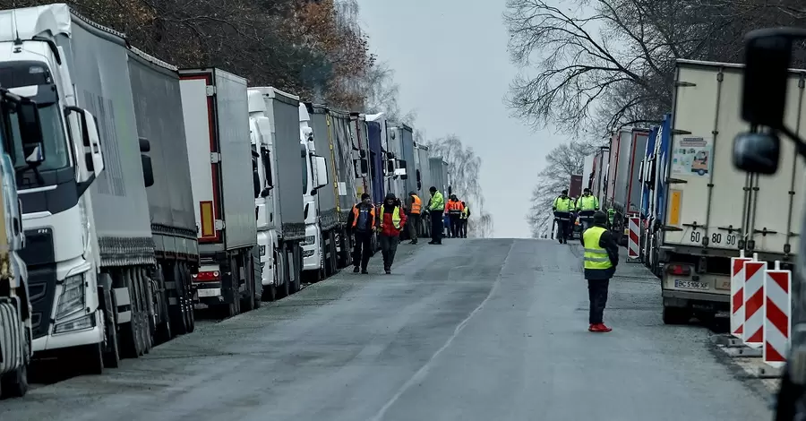 Власти Польши впервые предложили Украине урегулировать ситуацию на границе