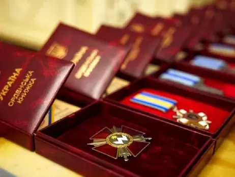 Зеленський пообіцяв квартири усім, хто від початку війни отримав звання Героя України