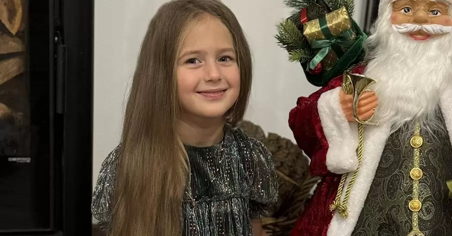 У пятилетней девочки из Киевщины самые длинные в Украине волосы среди сверстников