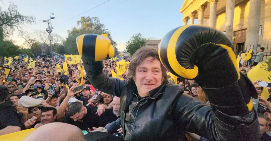 Зеленский поедет в Аргентину на инаугурацию Хавьера Милея - СМИ