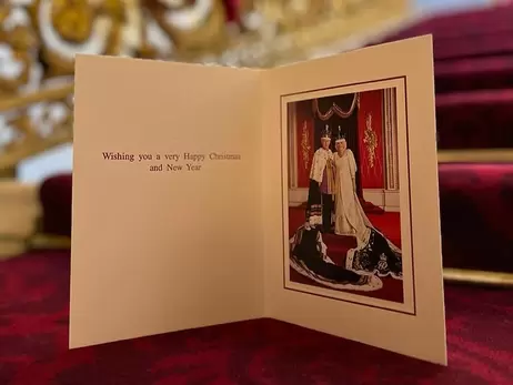Чарльз ІІІ и королева Камилла представили первую рождественскую открытку после коронации