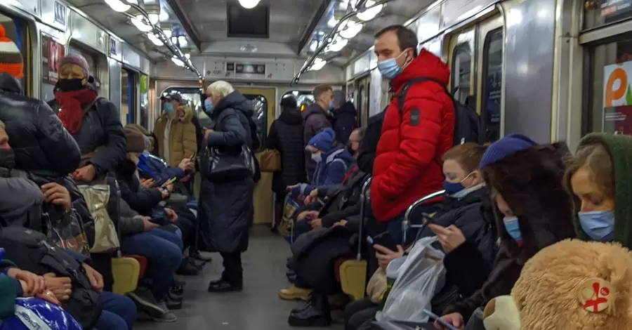 Челночное движение между закрытыми станциями метро запустят с 13 декабря 
